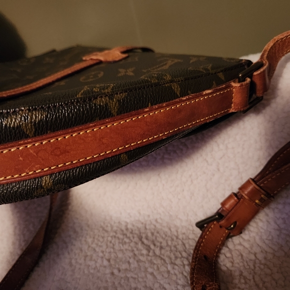 LV Chantilly shoulder/crossbody - Picture 12 of 12